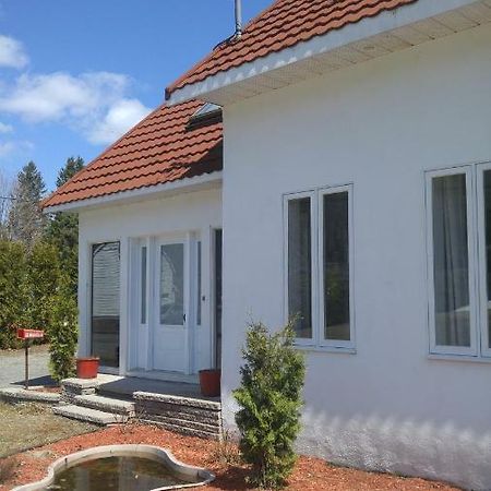 La Maison Du Village, Spa Shawinigan Zewnętrze zdjęcie