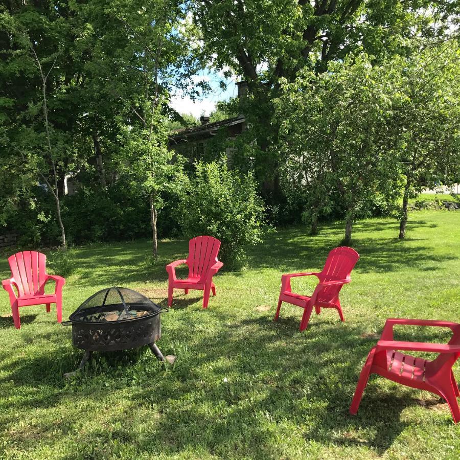 La Maison Du Village, Spa Shawinigan Zewnętrze zdjęcie