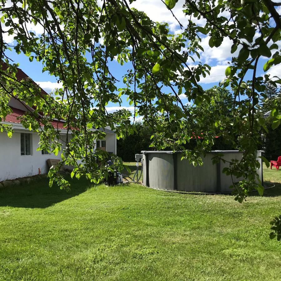 La Maison Du Village, Spa Shawinigan Zewnętrze zdjęcie