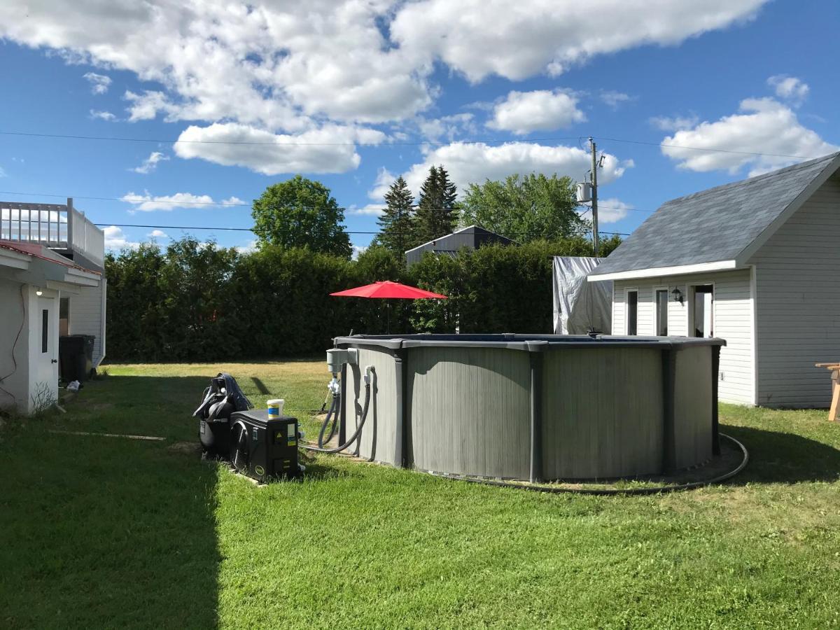 La Maison Du Village, Spa Shawinigan Zewnętrze zdjęcie